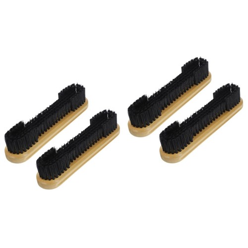Count pool table brushes - count,
